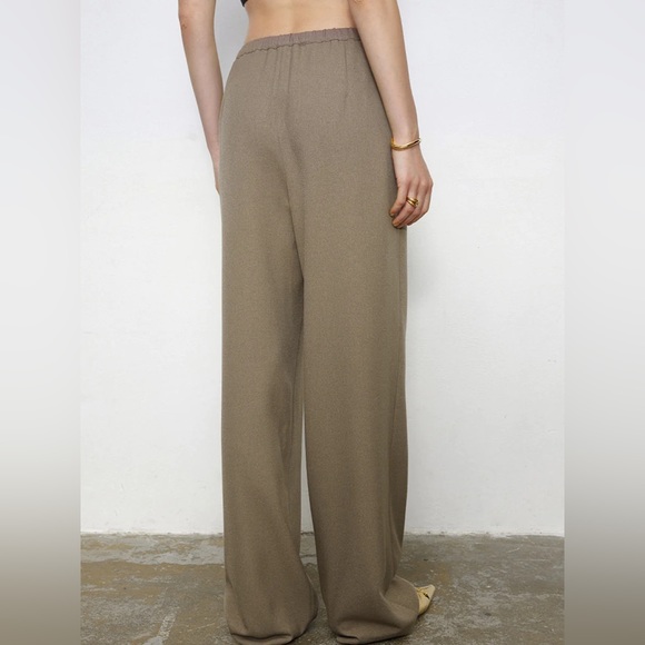 City Stroll Camel Oversized Wide Leg Suit Set - Picture 9 of 15
